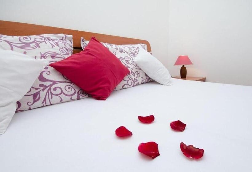 Apartments Krunoslav