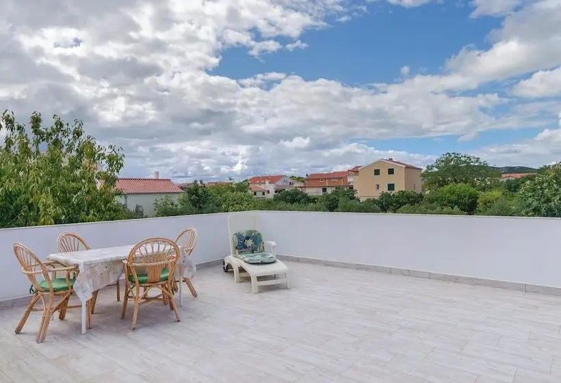 Apartments Mila Ii