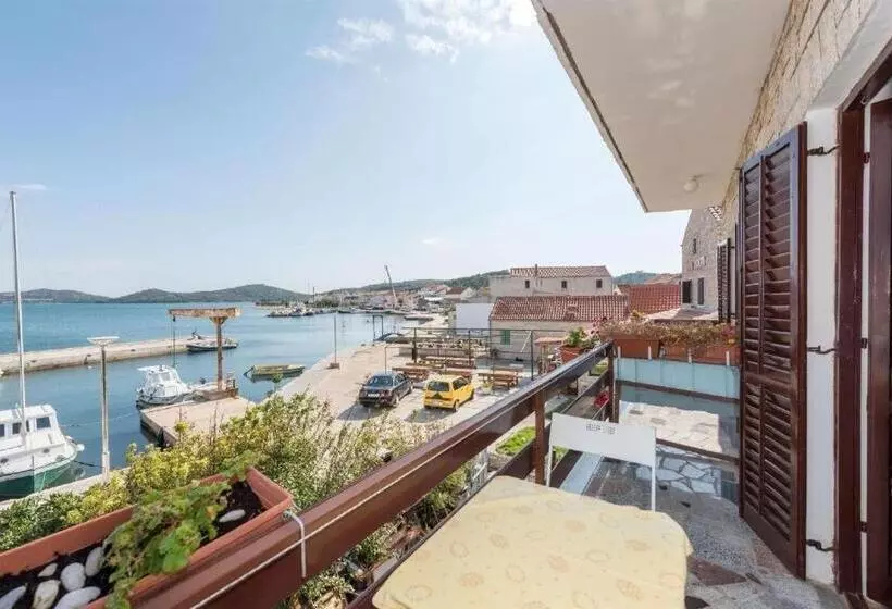 Apartment Milivoj