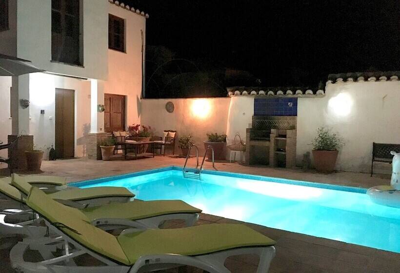 Casa Mundo   16th Century Country House With 21 M² Pool, Barbecue   Andalusia