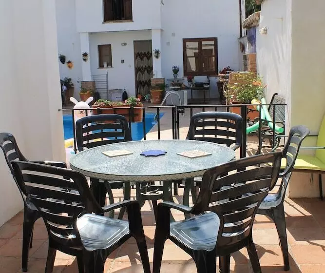 Casa Mundo   16th Century Country House With 21 M² Pool, Barbecue   Andalusia