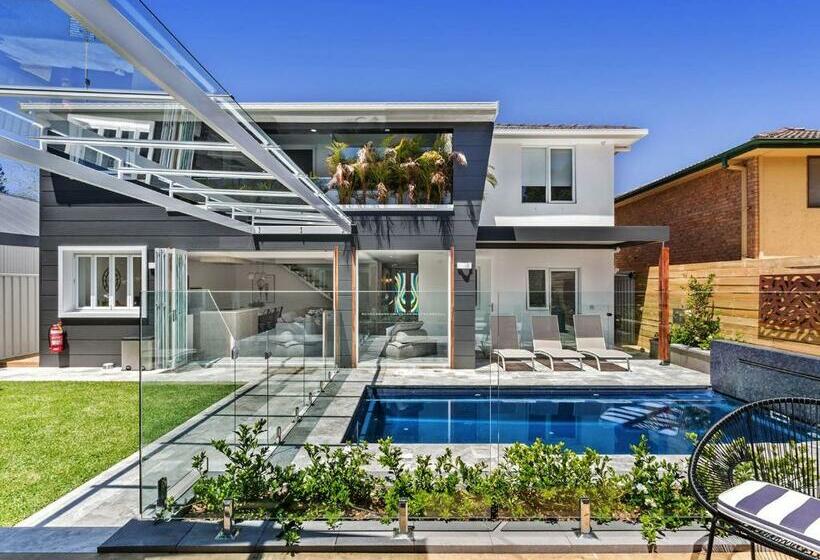 La Luna Shoal Bay 30 Horace St Shoal Bay