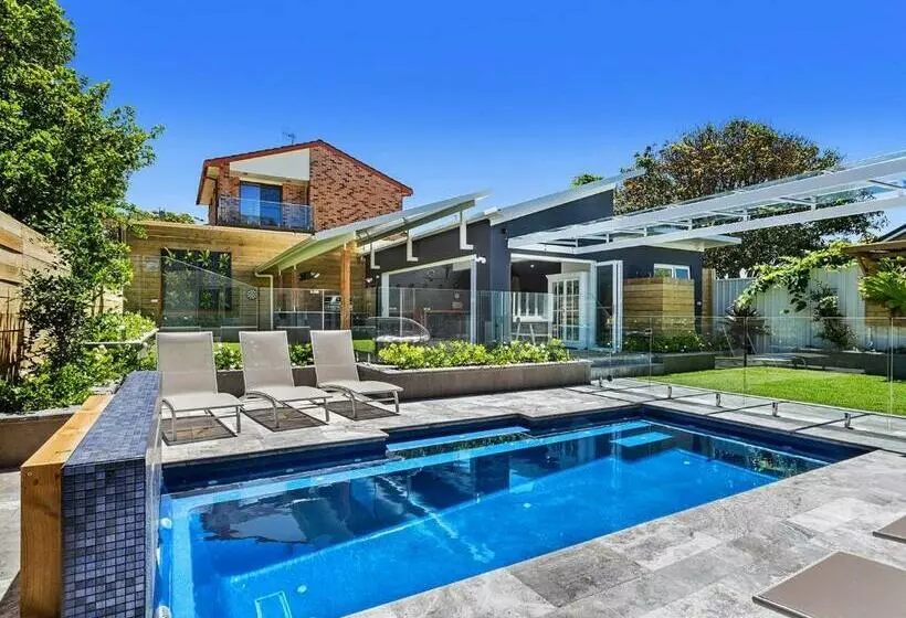 La Luna Shoal Bay 30 Horace St Shoal Bay