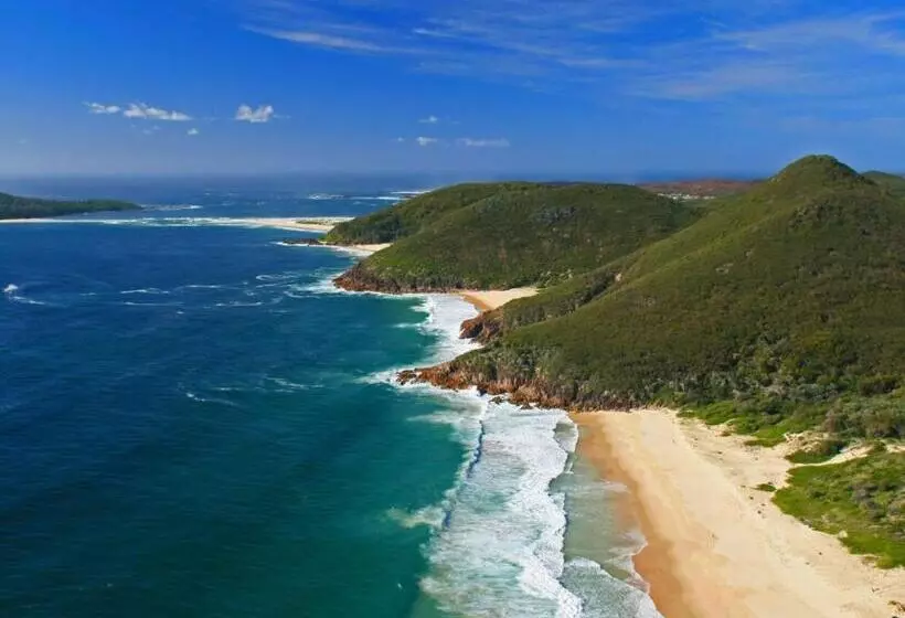 La Luna Shoal Bay 30 Horace St Shoal Bay