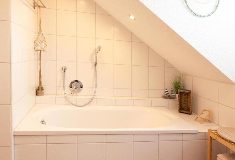 Sohana Lifestyle Apartments I Leilani S & Saskia S Home I Rust