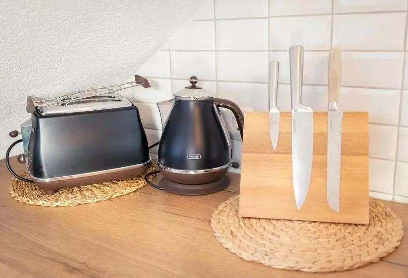 Sohana Lifestyle Apartments I Leilani S & Saskia S Home I Rust