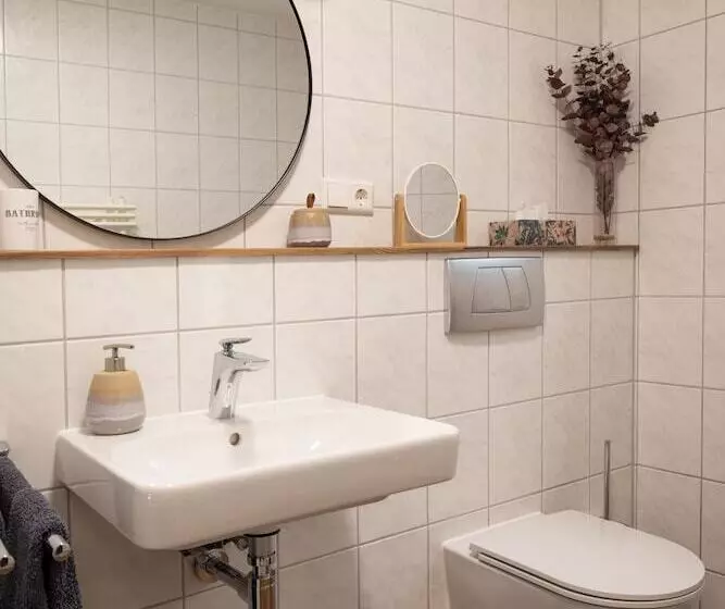 Sohana Lifestyle Apartments I Leilani S & Saskia S Home I Rust