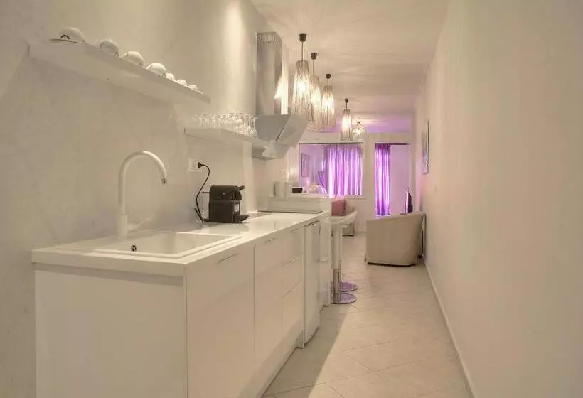 Downtown Glyfada Smart Apartment