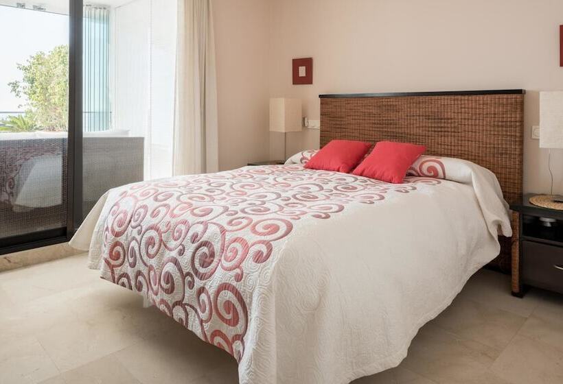 Espectacular Terraza Con Vistas Al Mar