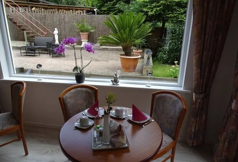 ペンション Gästehaus Schwentineblick