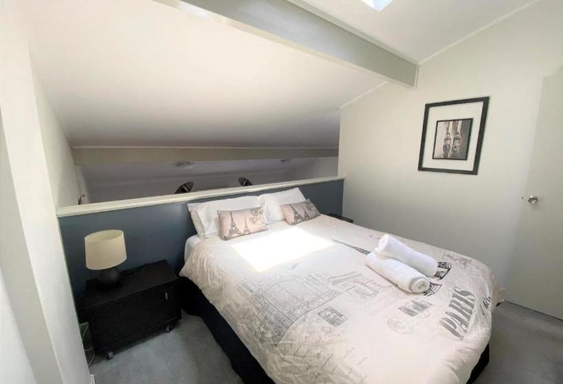 Razorback 6  Razorback Plaza Jindabyne