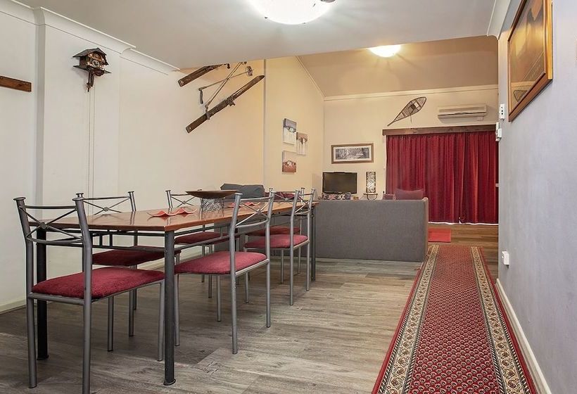 Razorback 6  Razorback Plaza Jindabyne