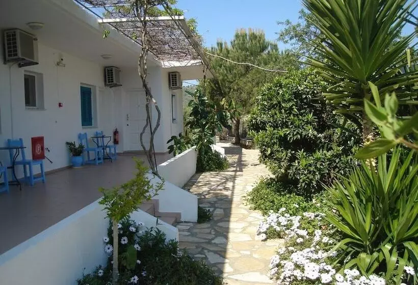 Stathoula S Studios Meganisi
