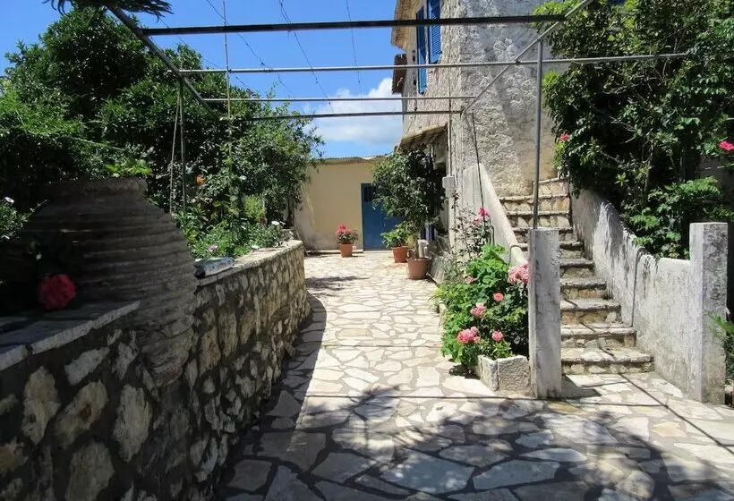 Stathoula S Studios Meganisi