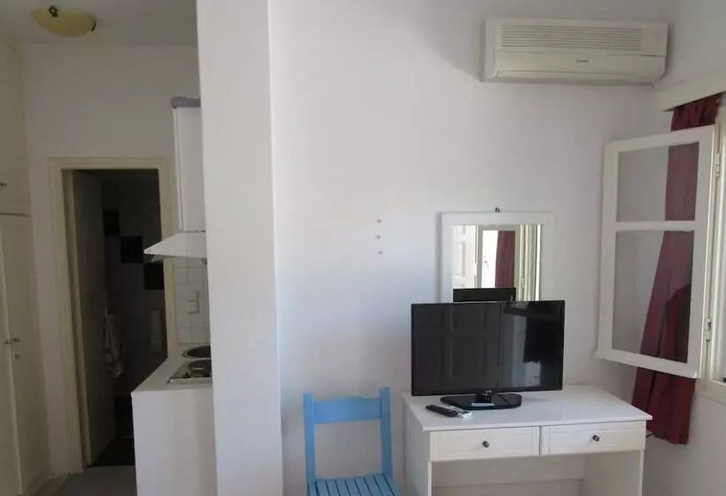 Stathoula S Studios Meganisi