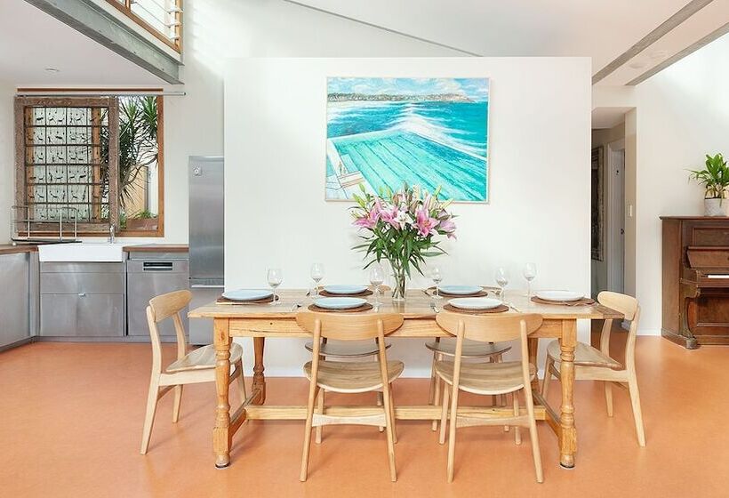 Sunny Family Beach House