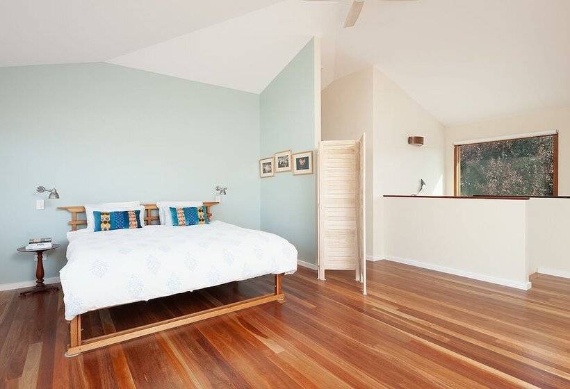 Sunny Family Beach House