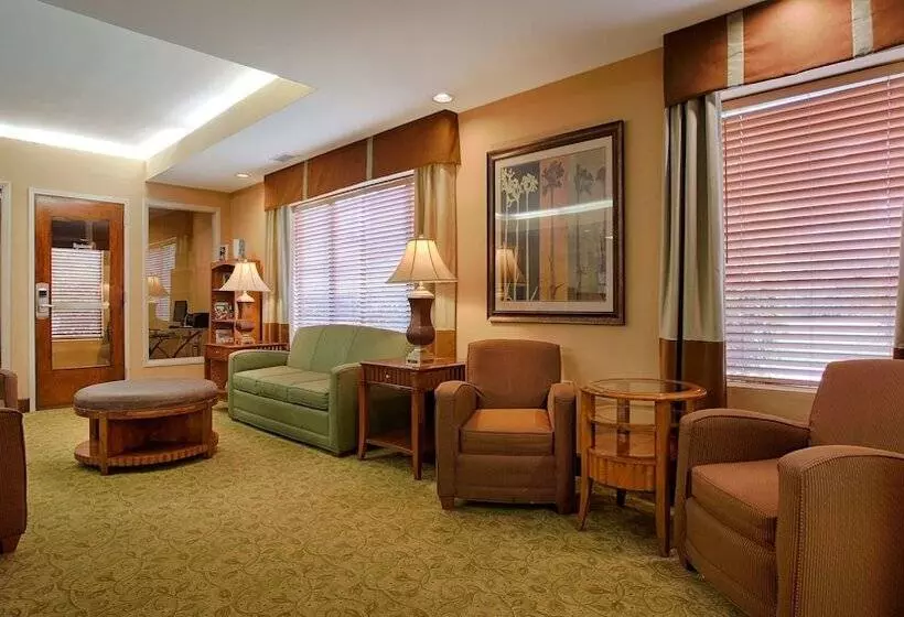 هتل Best Western Plus Edison Inn