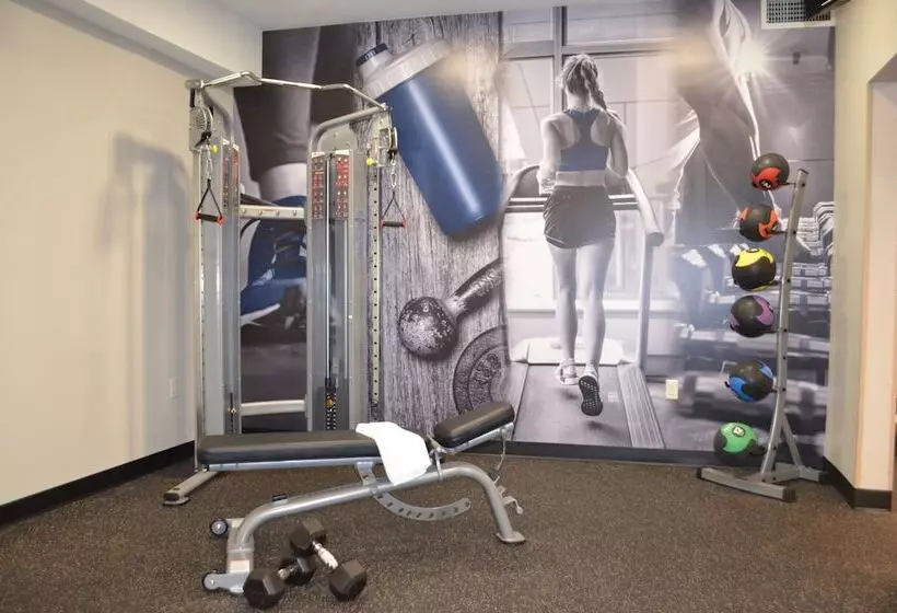 Best Western Plus Portland Airport Hotel & Suites