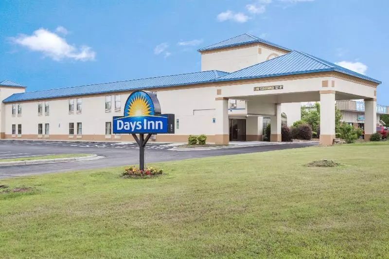 ホテル Days Inn By Wyndham Selma