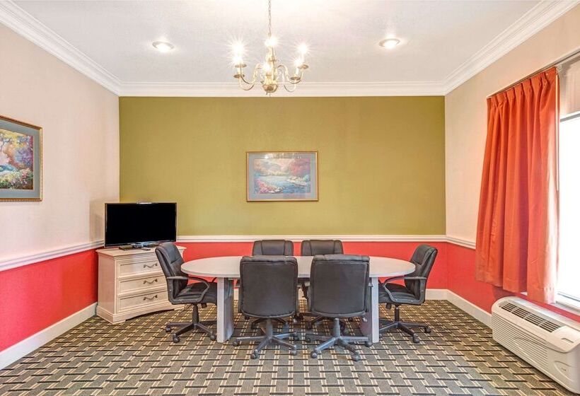 Hotel Days Inn & Suites By Wyndham Osceola Ar