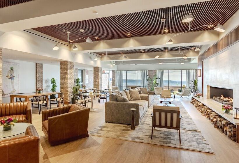 فندق Delamar Traverse City