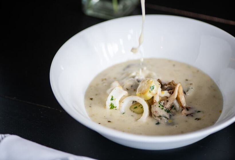 فندق Delamar Traverse City