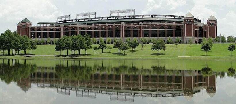 هتل Four Points By Sheraton Dallas Arlington Entertainment District