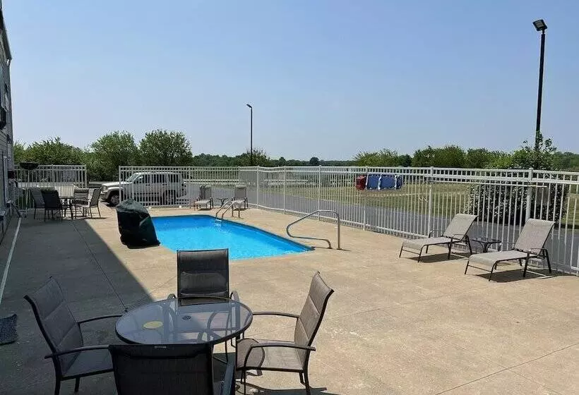 Szálloda Holiday Inn Express Rensselaer, An Ihg