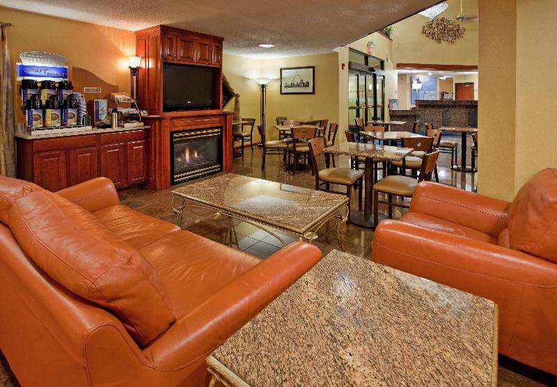 Holiday Inn Express Hotel & Suites Fenton/i 44, An Ihg