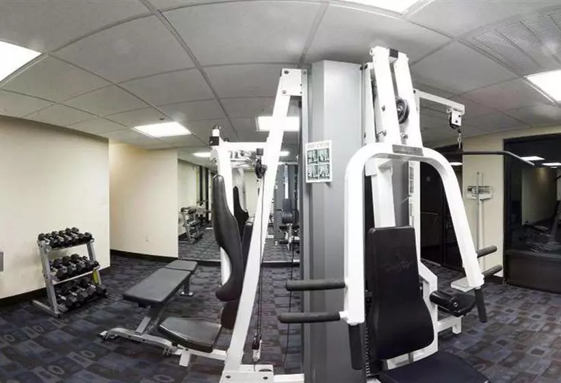 Отель Holiday Inn Express Seaford Route 13