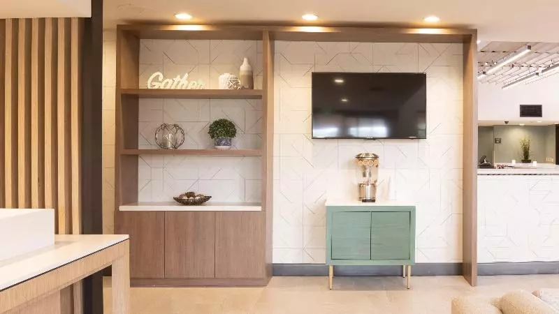 호텔 Holiday Inn Santa Ana Orange County Airport, An Ihg