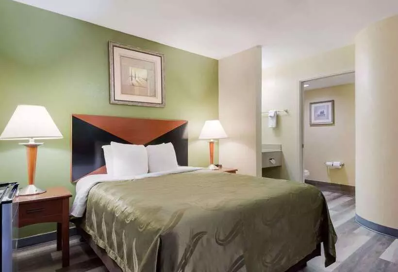 בית מלון כפרי Quality Inn Baytown  Houston East