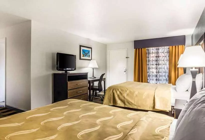 فندق Quality Inn Near Six Flags Douglasville