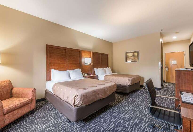 فندق Quality Inn & Suites Hendersonville Flat Rock