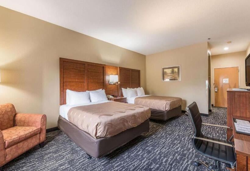 فندق Quality Inn & Suites Hendersonville Flat Rock