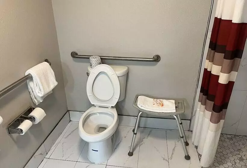 בית מלון כפרי Red Roof Inn & Suites Clinton, Tn