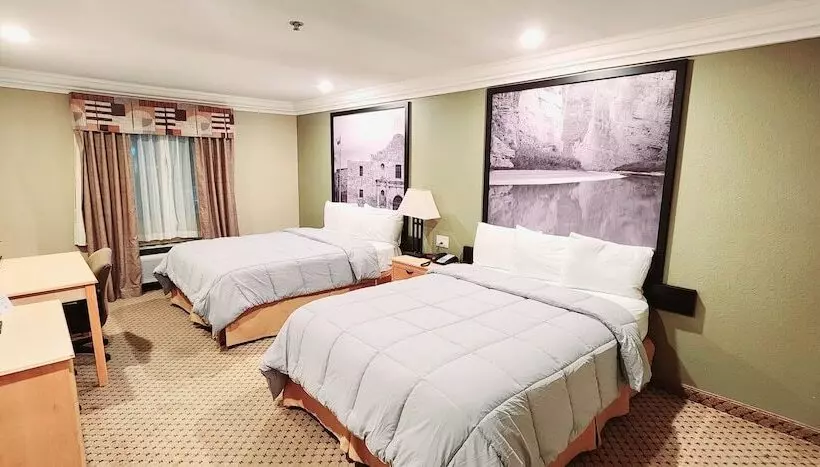 호텔 Super 8 By Wyndham Temple I35