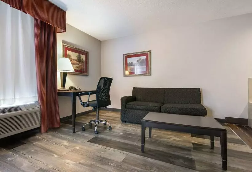 Surestay Plus Hotel By Best Western Tarboro