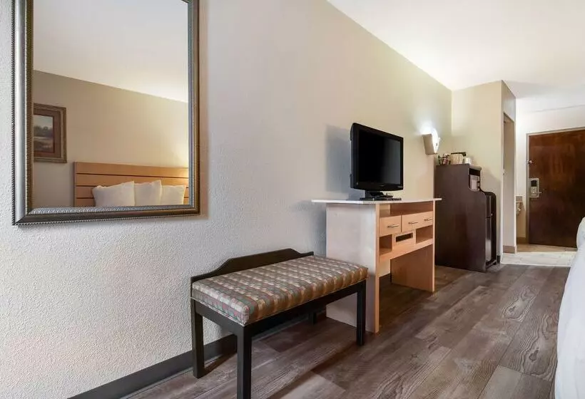 Surestay Plus Hotel By Best Western Tarboro