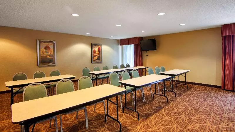 Surestay Plus Hotel By Best Western Tarboro