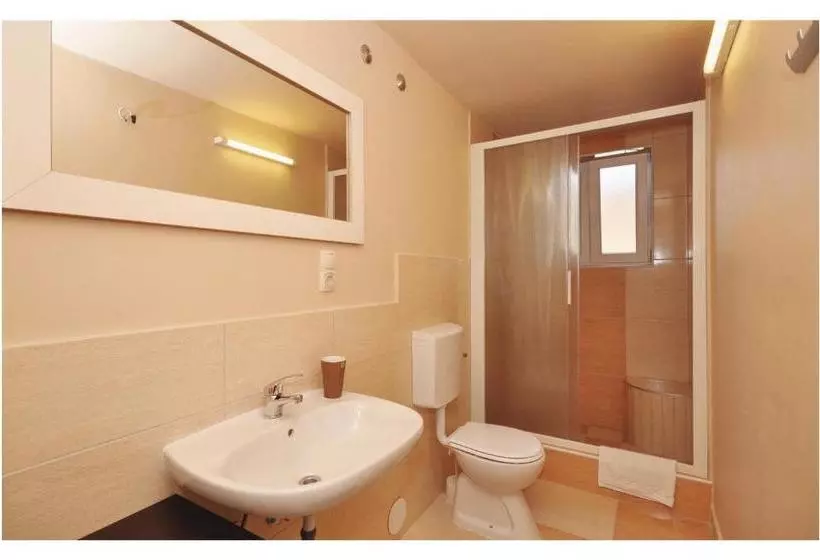 Amazing Apartment In Vodice With Kitchen