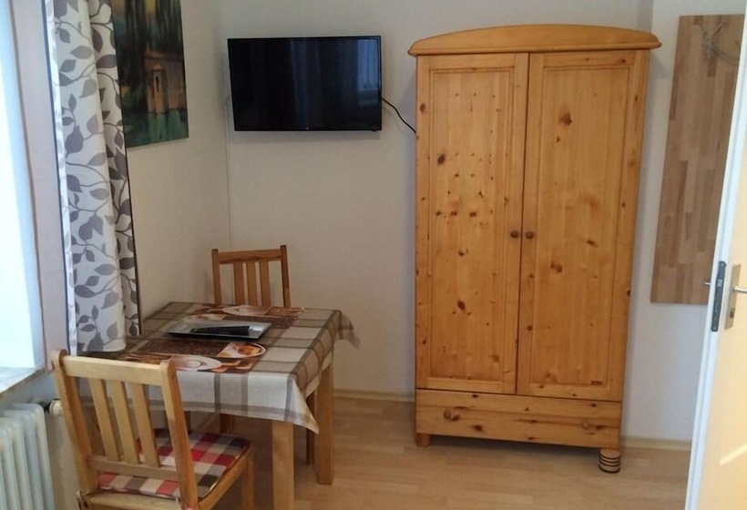 Ferienwohnungen, Monteurwohnungen & Pension Fewo Helmstedt