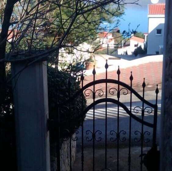 Huge Terrace With Sea View Of The Bay