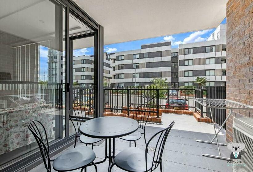 Kozyguru Penrith Cosy 2bed 2bath Apt + Free Parking Npe081