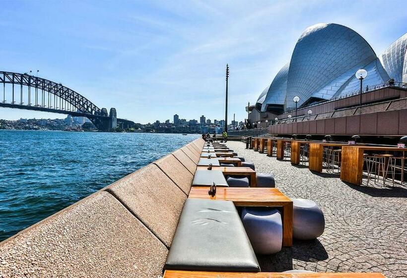 Kozyguru Penrith Cosy 2bed 2bath Apt + Free Parking Npe081