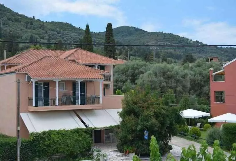 Odysseia Apartments
