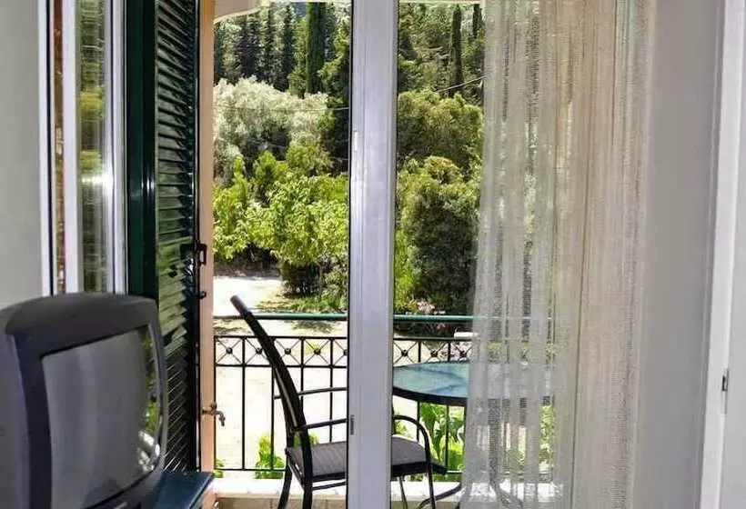 Odysseia Apartments