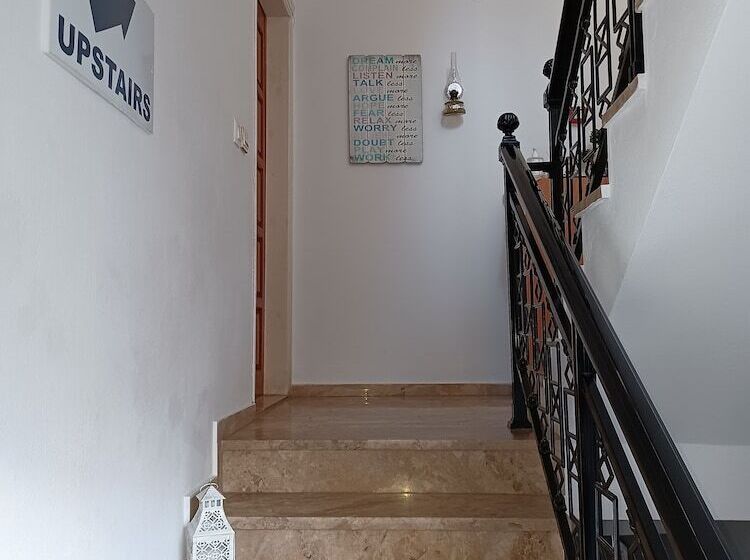 بنسيون Lefteri S Rooms