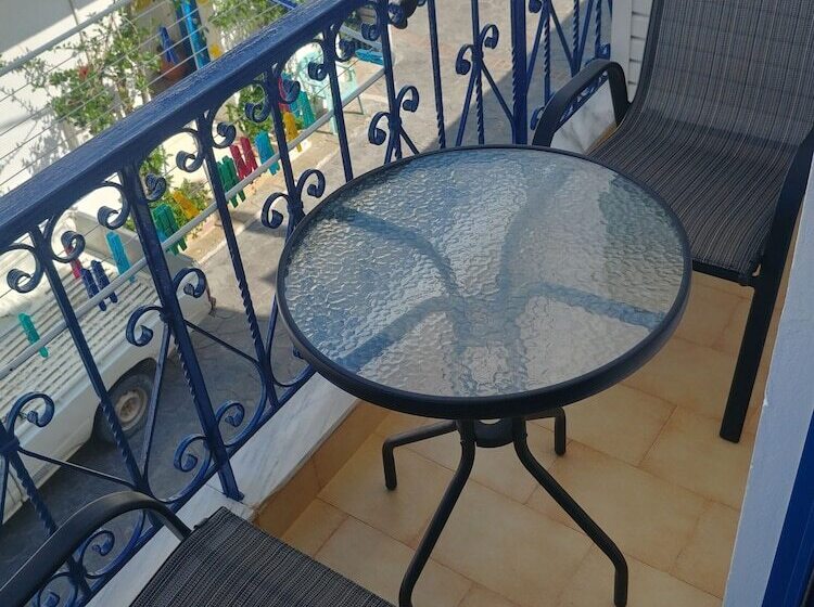 بنسيون Lefteri S Rooms